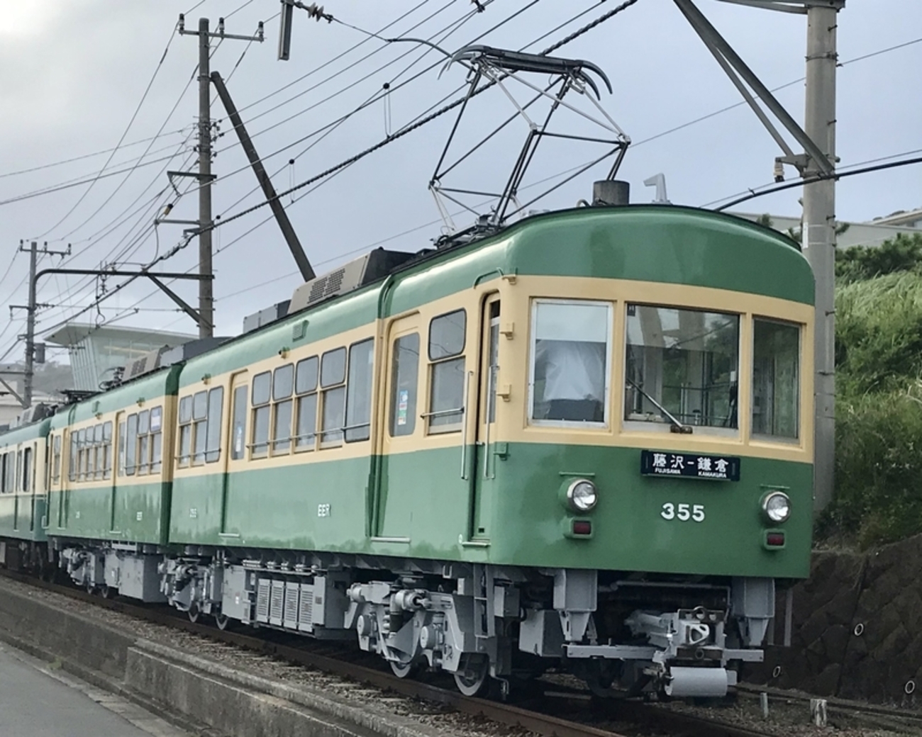2021.08.09-08.25 検査明けの江ノ電300形305編成を撮影 - Mori＠Forest