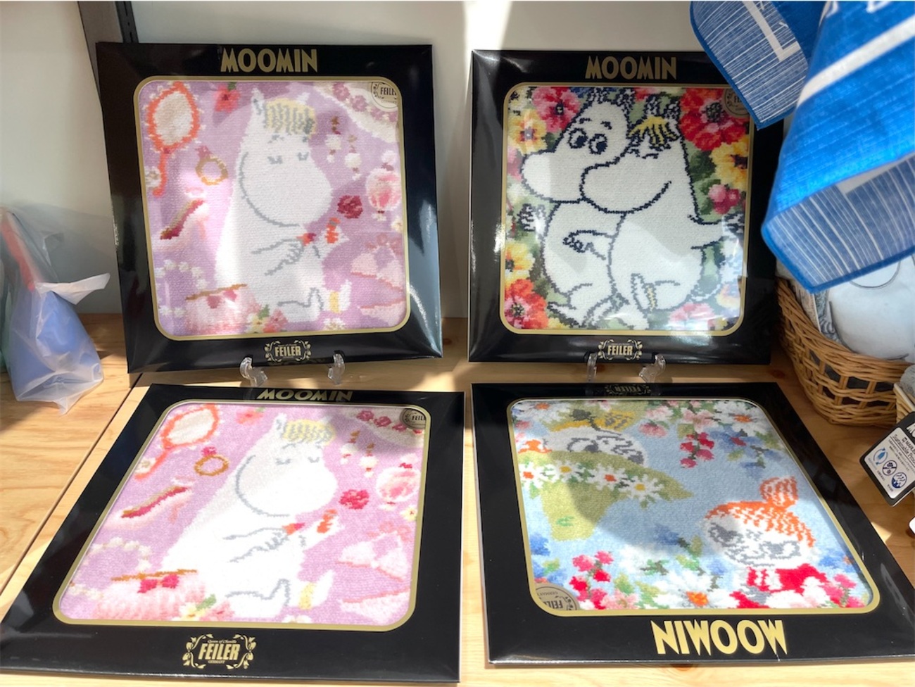 フェイラーのハンカチ、本店で売り切れのムーミンコラボにハイジ新柄を 