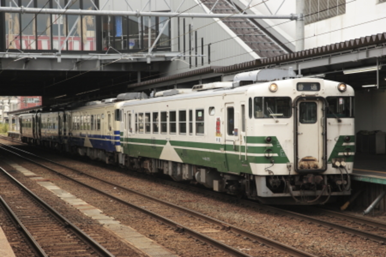 JR東日本東北地区キハ用制御増幅器 JR東日本 キハ40 新型制御増幅器