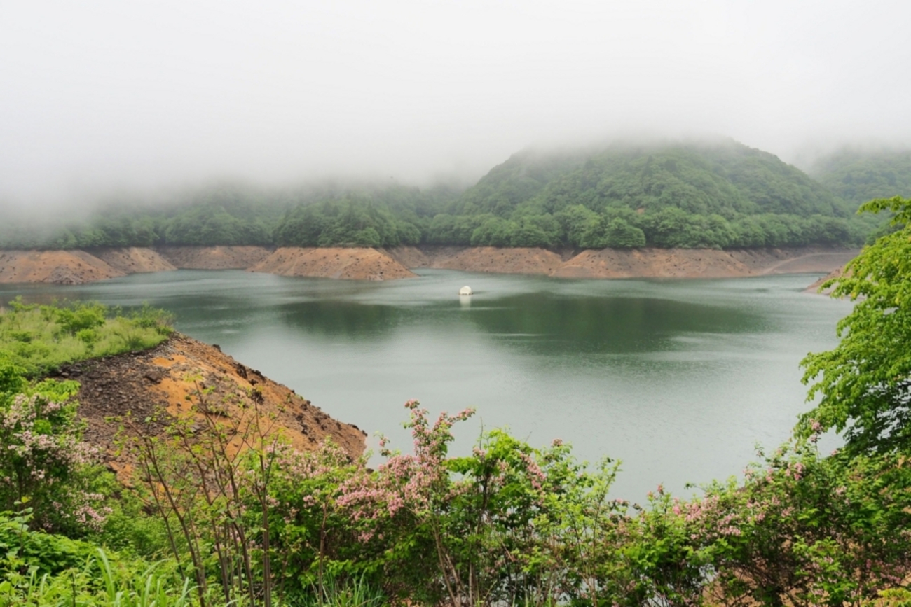 土用ダム（岡山県新庄） - 水辺遍路