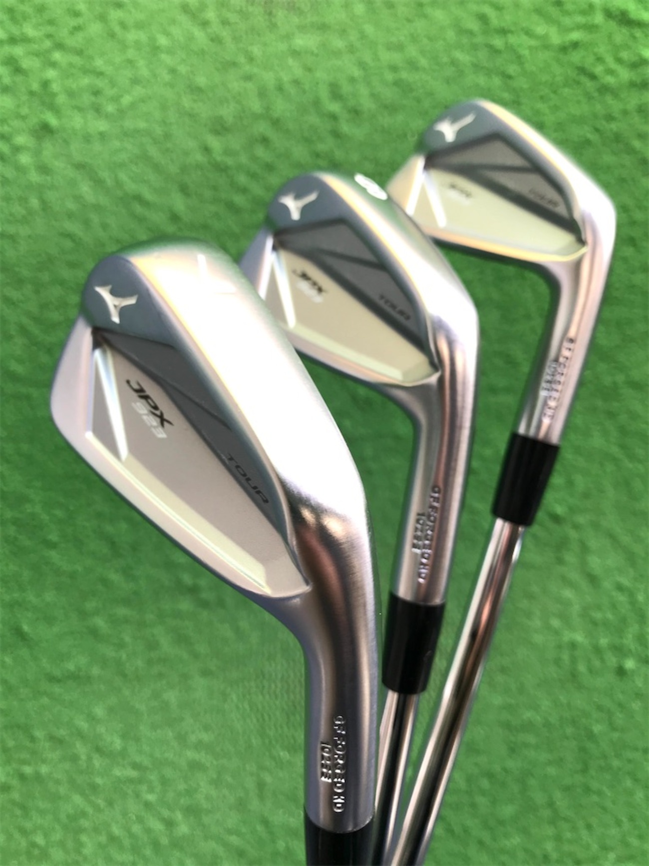 JPX 923 TOUR アイアン 6本組(No.5～9、PW)(Dynamic Gold 120 Mizuno 