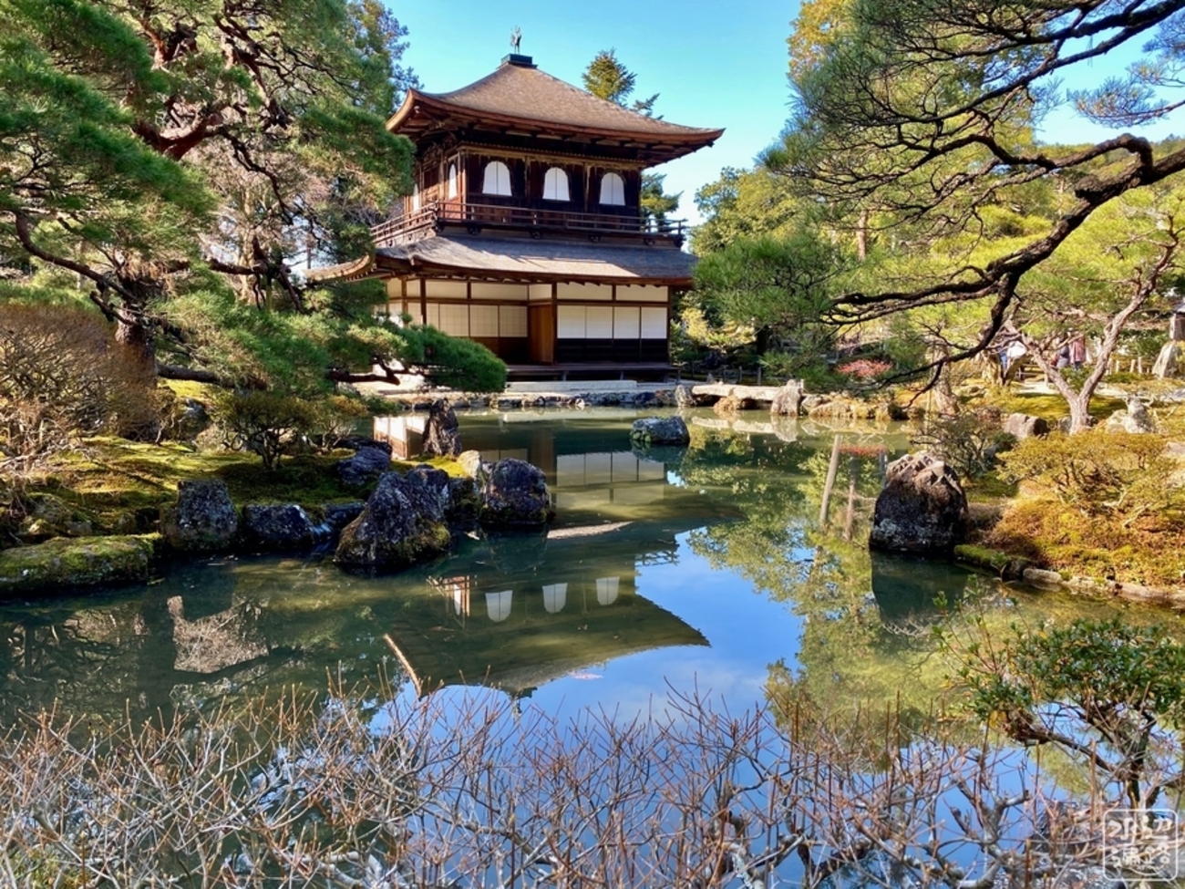 鏡池錦秋 錦鏡池（京都府京都） - 水辺遍路