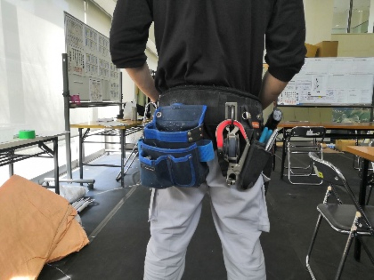 空調屋が実際に使っている腰道具！どんなものを使っているかを紹介 