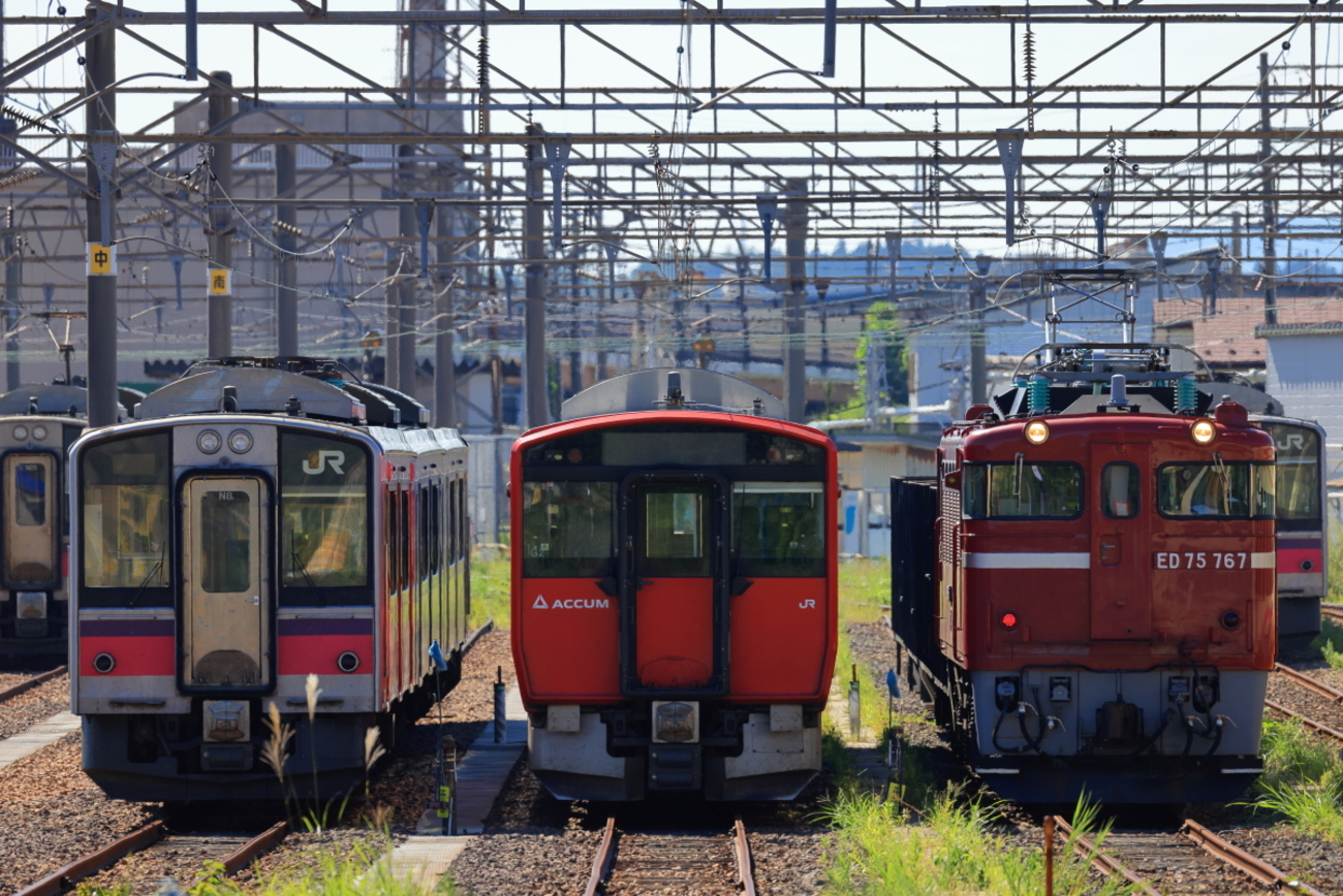 秋田常駐ホキ800廃車回送の日の秋田総合車両センター南秋田センター
