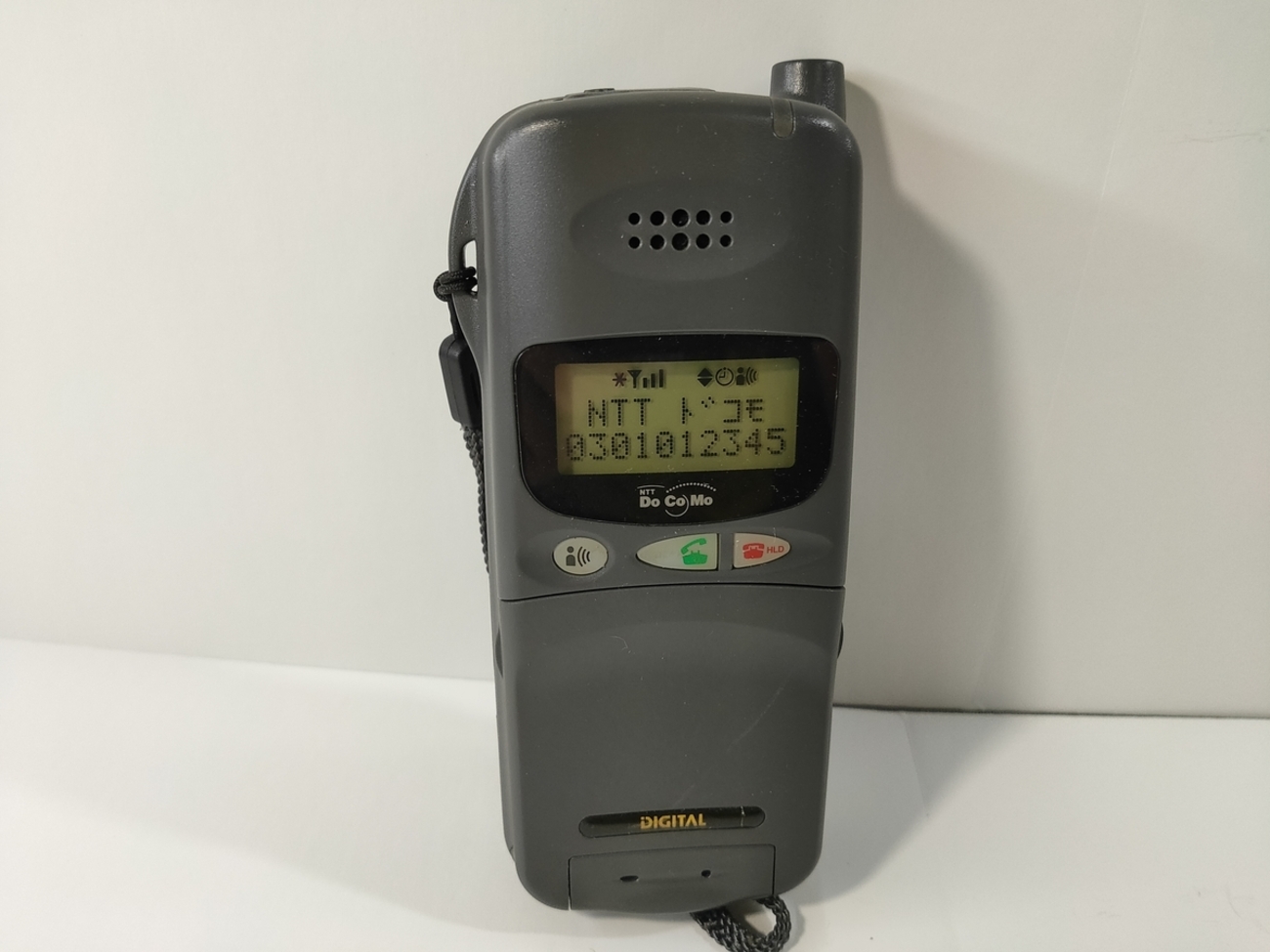 昔の携帯電話について調べる難しさ - モックセンター のブログ