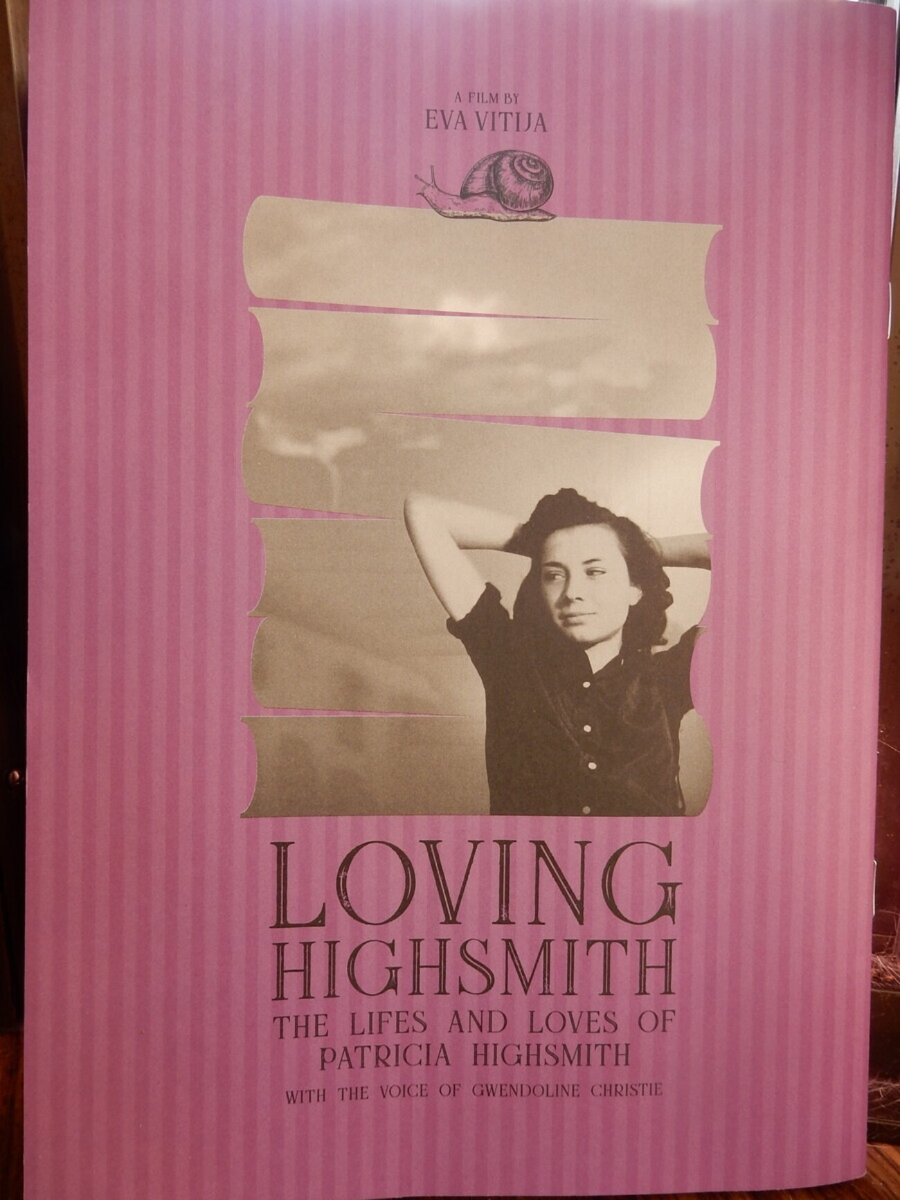 パトリシア・ハイスミスに恋して』(2022）エヴァ・ヴィティヤ：脚本