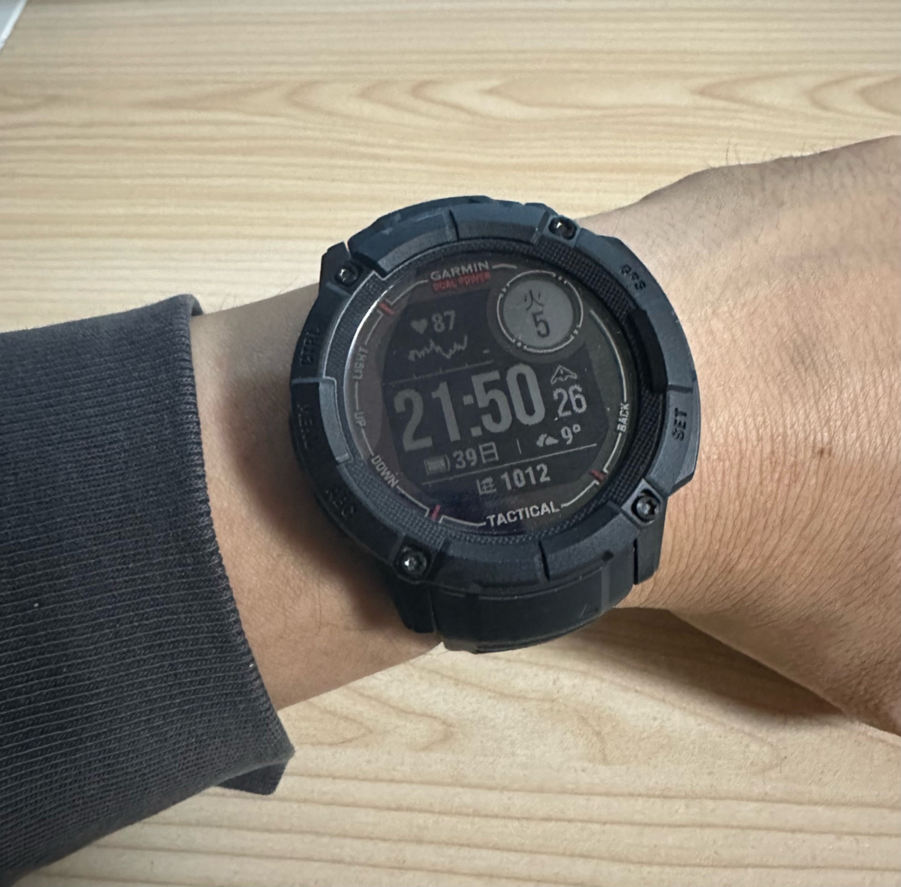 Garmin Instinct 2X Dual Powerを使っている - 火薬と鋼
