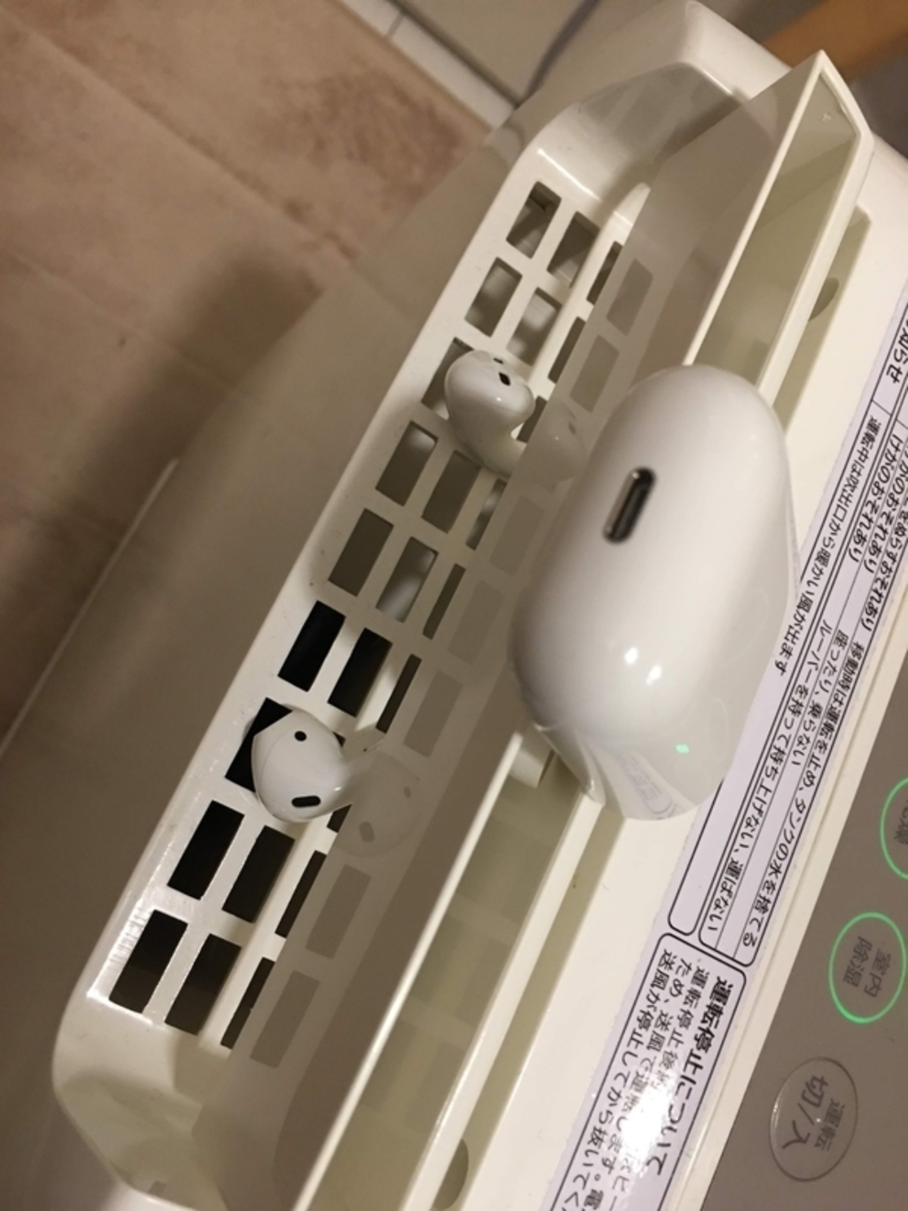 AirPodsは防水？→水に強かったのご報告 - イサオスタジオ Blog