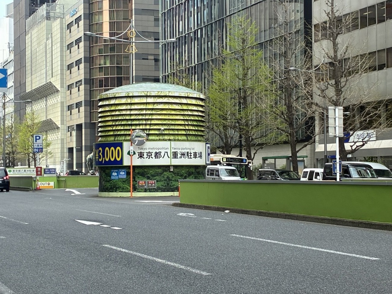 ヤエチカ 駐 車場