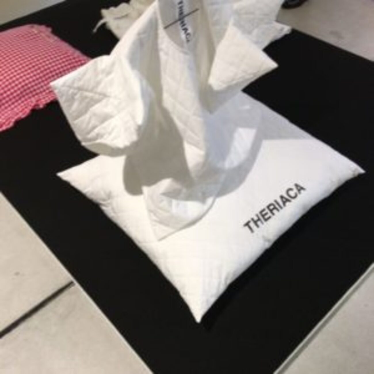 THERIACA服のかたち／体のかたち展覧会が素敵だった - Dress custom