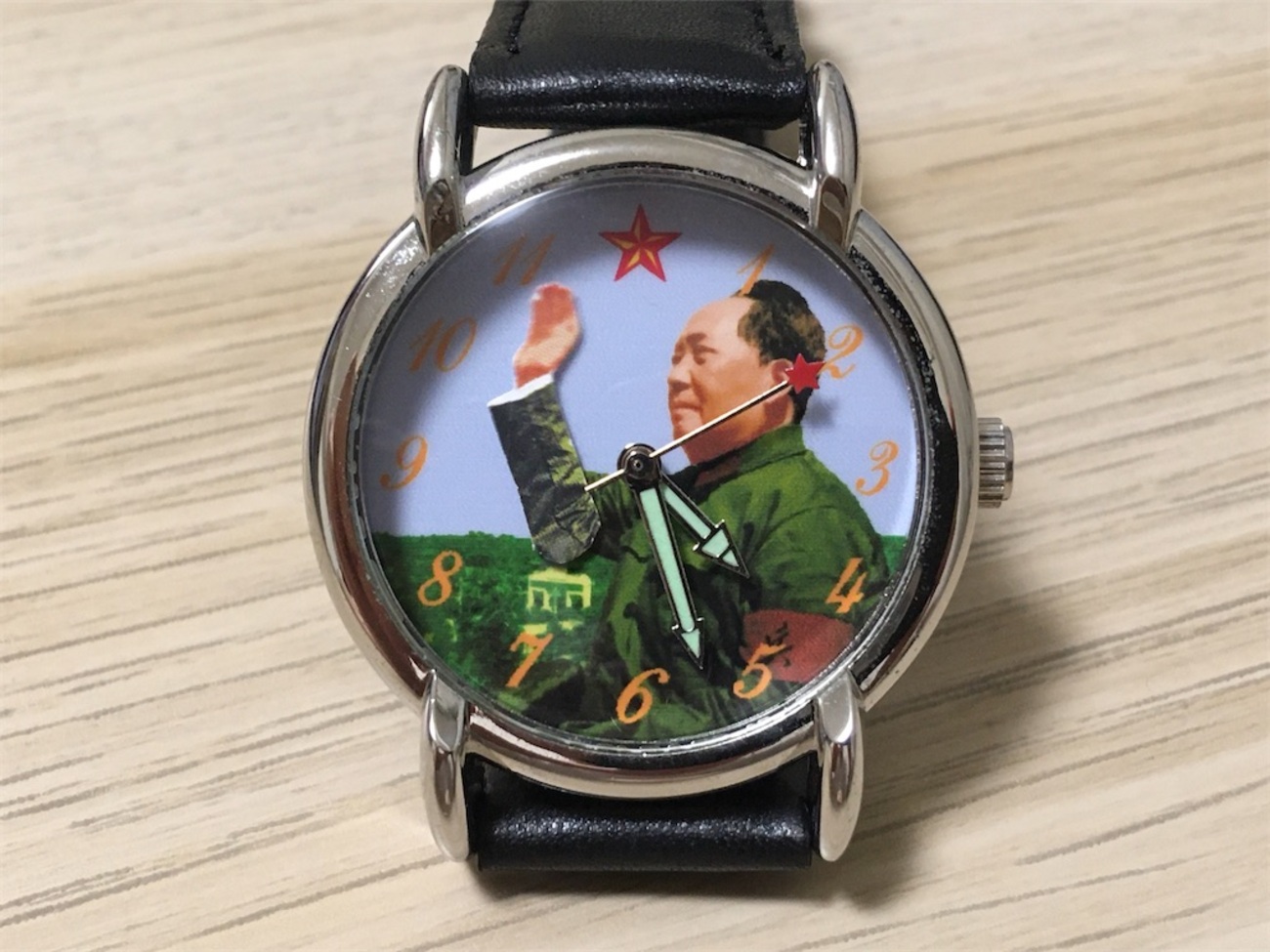 オモシロ時計でちょっと一息。 - DOI WATCH BLOG