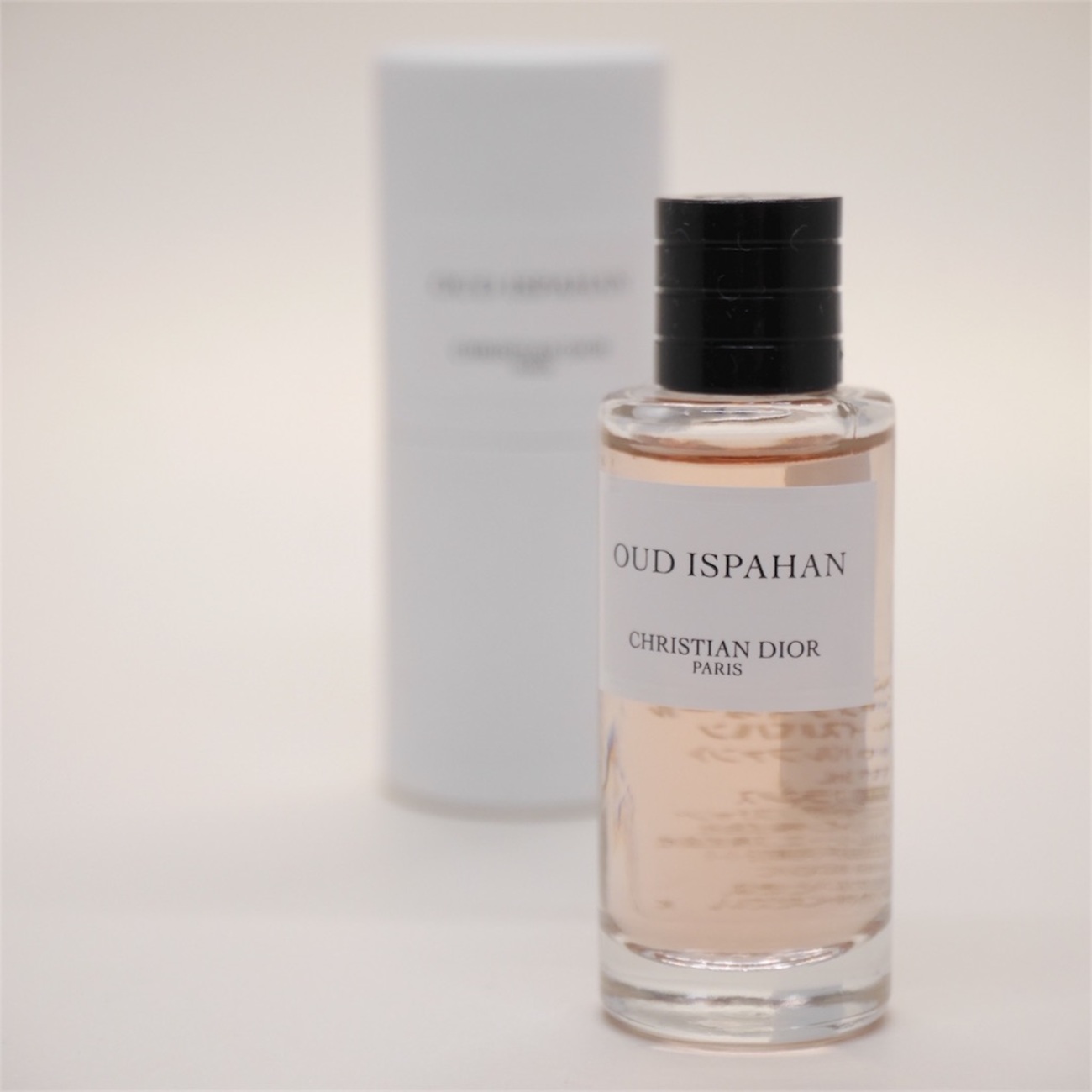 Oud Ispahan (2012) - La Parfumerie Tanu