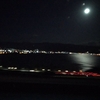 諏訪湖に月光が映って