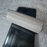 スマホの画面をきれいにするスクリーンクリーナー。