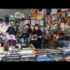 今日の動画。 - beabadoobee: Tiny Desk Concert