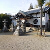 初詣は自宅近くの神社へ、境内をひとり占めしてしまいました。