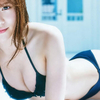 AKB48卒業発表・込山榛香の推定Cカップ美乳水着画像