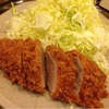 とんかつ 明石｜新橋｜肉厚ジューシー！行列に並ぶ価値ありの絶品ヒレカツ体験
