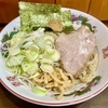 【今週のラーメン５９１９】手打ち中華そば 酒田 鹿島田店（川崎・鹿島田）まぜそば 中 ＋ ねぎ　〜定番風の見た目に騙されるなかれ！極太手揉み麺が主役として君臨！ねぎ・海苔・魚粉・マヨ・七味が章立て！