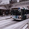 雪の小倉駅バスセンター