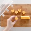 卵焼きときゅうりをラブリーな形に！「卵焼き型」「デコきゅう」
