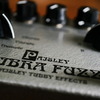 日本が誇るヴィンテージトーン！スーパーファズとユニヴァイブが1つになった！Paisley Vibra Fuzz即納可能！