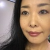 アイラインは囲む？