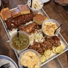 Edley's Bar-B-Que で肉肉しいランチ