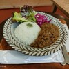 カモシカ書店のキーマカレーとココア
