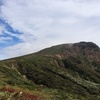 紅葉直前の蔵王山登山記録　まだまだ夏山のような雰囲気だったが少しずつ色も出てきました。