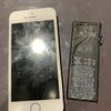 iPhone5Sのバッテリー交換を担当させて頂きました。