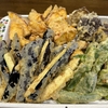 今日は1か月振りの『蕎麦の日』！しかも新蕎麦！そして今年最後の夏野菜の天ぷら。