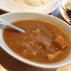 ニーノ コレド室町のサラダバー付きカレー