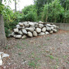 屋敷林を訪ねて…タクアン漬物用重し石の産地を解明！