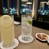 フォーシーズンズホテル東京大手町アフタヌーンティーでお馴染みの「ザ ラウンジ」へ夜の雰囲気をブログレポ！