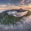 幻想的なクレニツィン火山(温禰古丹島、黒石山)を撮る