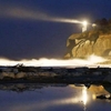 福島、震災被害の灯台が本格復旧　夜の海照らす復興の光（11/01 20:24）