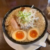 ラーメンを食べる。