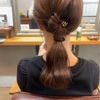 オトナ女子のカンタンまとめ髪【ミディアムロングのねじりヘア】