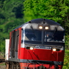 初夏の函館本線を往く、DF200-10牽引の貨物列車を撮る！