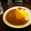 久しぶりのCoCo壱番屋でトマトアスパラカレー+スクランブルエッグを…