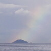 ホオジロ島沖に掛る雨上がりの虹