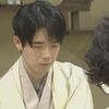 【将棋】「王位戦」で藤井六冠が伊藤二冠を4勝2敗でしりぞけ防衛、7連覇を達成。