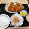 西川口の「あおき食堂」でとりモモチキンカツとイカフライ定食を食べました🐤