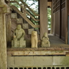 神使である猿の石像と庚申塔が祀られる現人神社　福岡県田川郡香春町採銅所