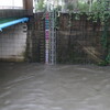 雨が降り続いた