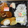 西友の298円弁当　その36　ハンバーグ＆白身魚フライ弁当