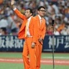 球場で野球以外！地に落ちた