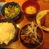神田【魚串さくらさく 神田西口店】さば黒煮・あじふらい定食 ¥880(税込)