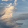 空と雲と　夜から朝へ